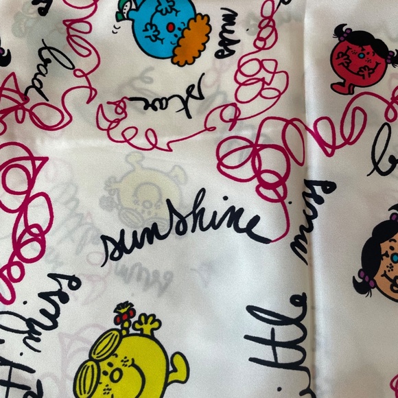 Printed silk twill scarf from Sandro - Picture 5 of 7